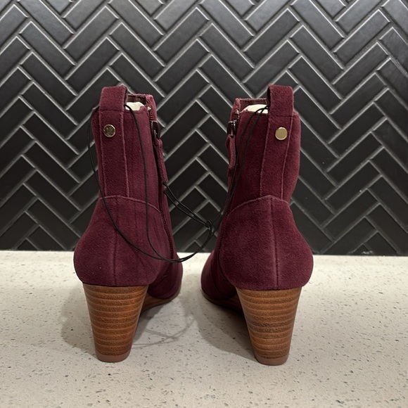 Violet & Red Leather Suede Burgundy Wedge Boot, Size 6 - Picture 5 of 6